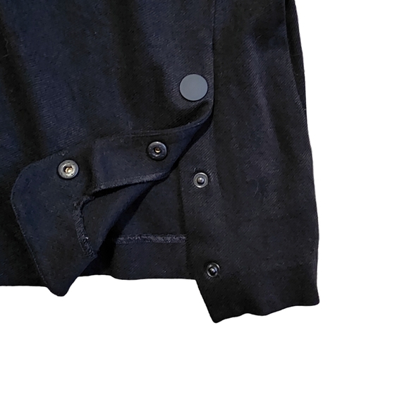 CAbi Structured Black Button Blouse - Large - Picture 6 of 10